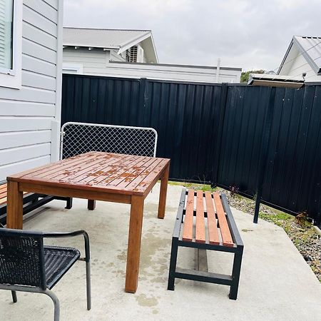 Holiday Home Close To Beach Private Parking Dunedin Eksteriør bilde