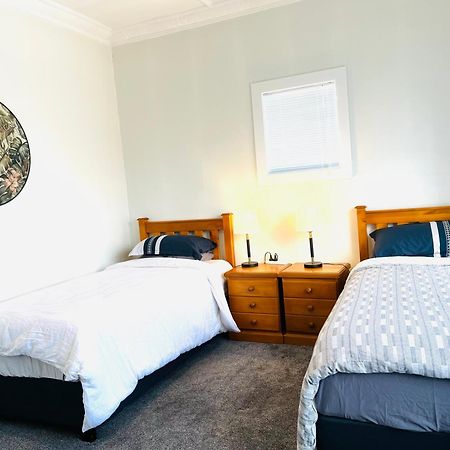 Holiday Home Close To Beach Private Parking Dunedin Eksteriør bilde